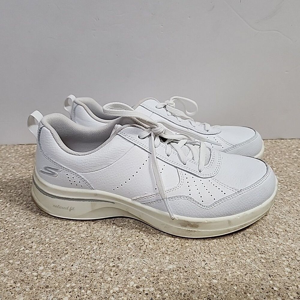 Skechers Womens Go Walk Steady 124111 White Casual Shoes Sneakers Size 7.5